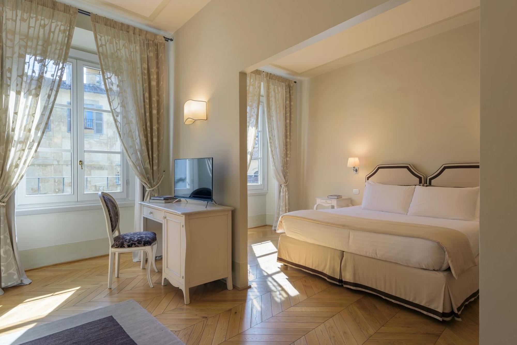 Bed and Breakfast Palazzo Della Stufa Residenza D'Epoca Florenz Exterior foto