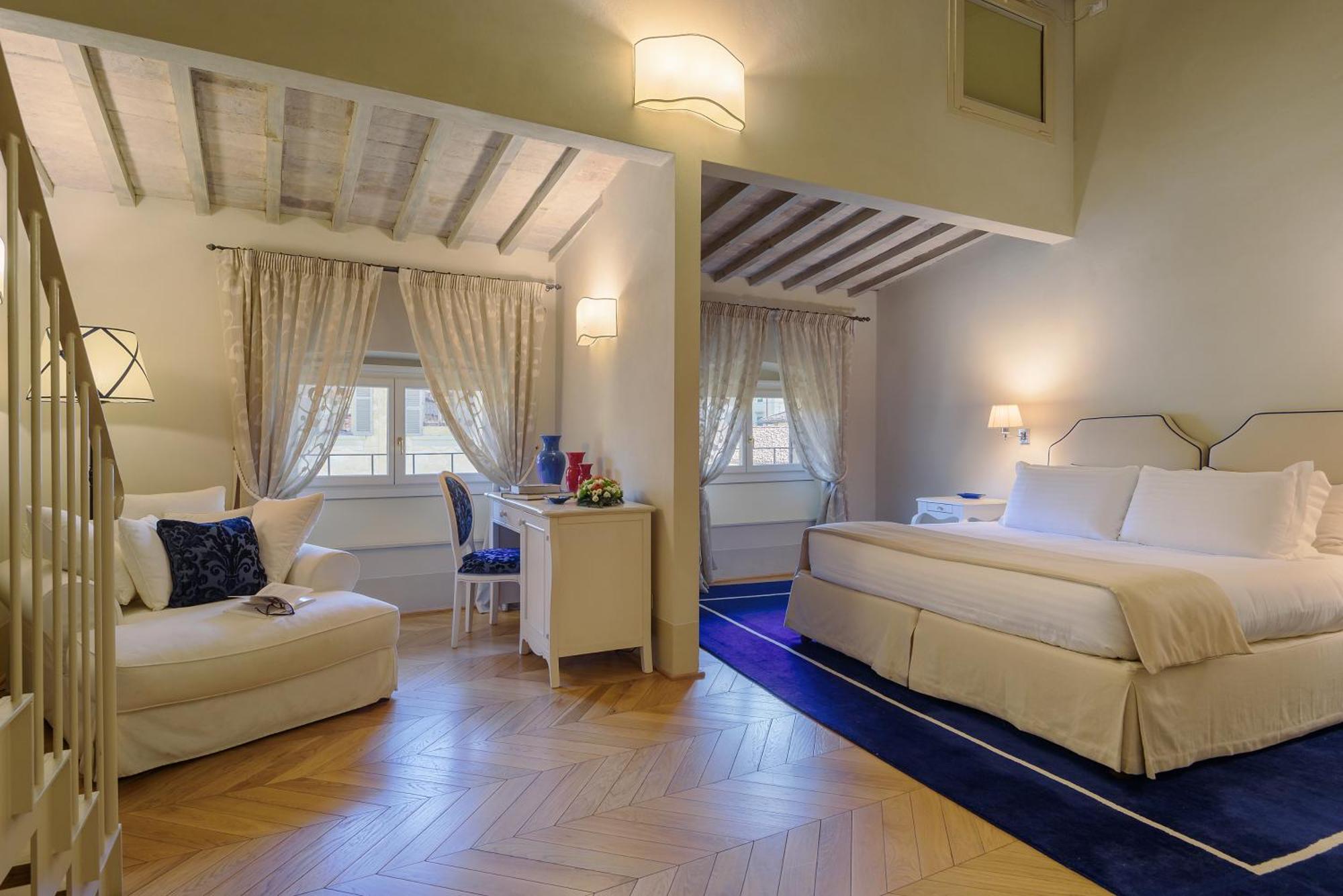 Bed and Breakfast Palazzo Della Stufa Residenza D'Epoca Florenz Exterior foto