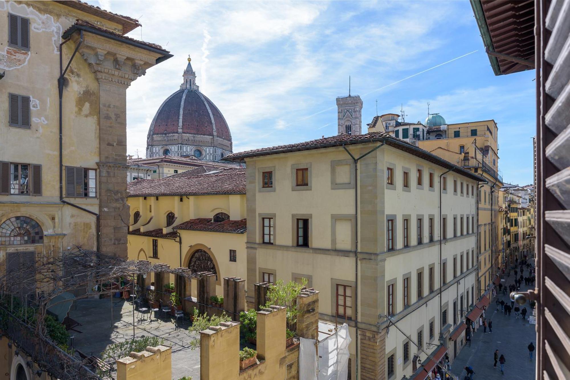 Bed and Breakfast Palazzo Della Stufa Residenza D'Epoca Florenz Exterior foto