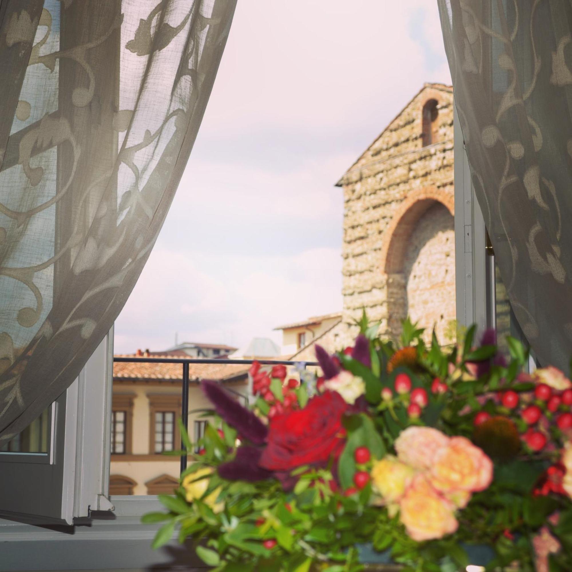 Bed and Breakfast Palazzo Della Stufa Residenza D'Epoca Florenz Exterior foto